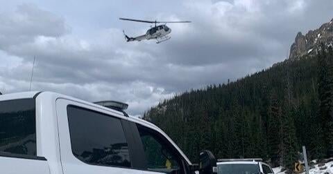 3 rock climbers fall to their deaths while descending steep gulley in Washington state; 4th climber survives