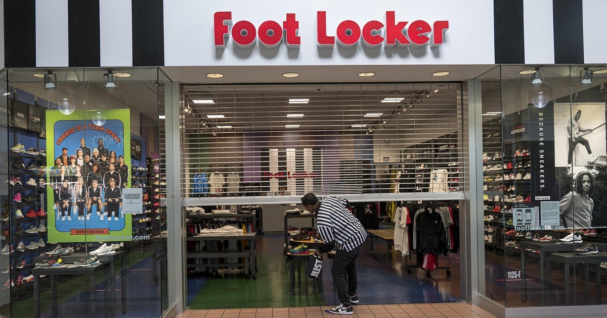 Dick’s Sporting Goods to buy Foot Locker for .4 billion