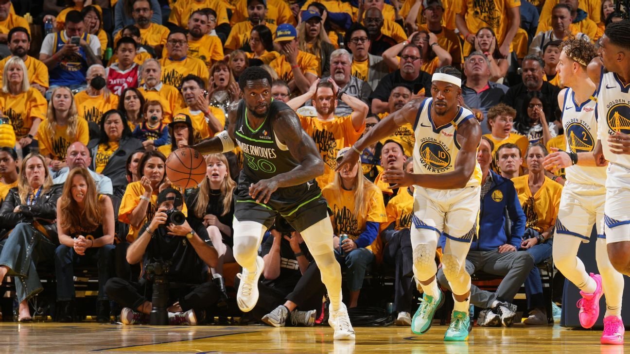 Do-it-all Randle’s triple-double fuels Wolves’ win