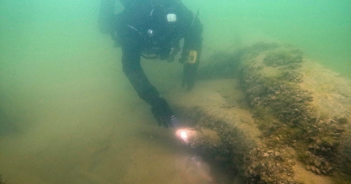 Fisherman discovers historic shipwreck in the fog in Lake Michigan: