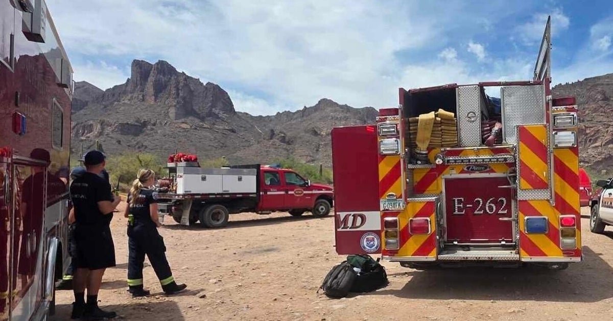 Hiker dies, 4 rescued after heat-related emergency in Arizona’s Gold Canyon
