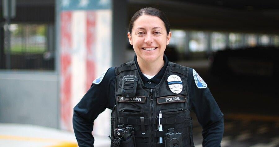 Police officer partied at music festival and ran 5K races while she collected 0,000 for fake injury, California DA says