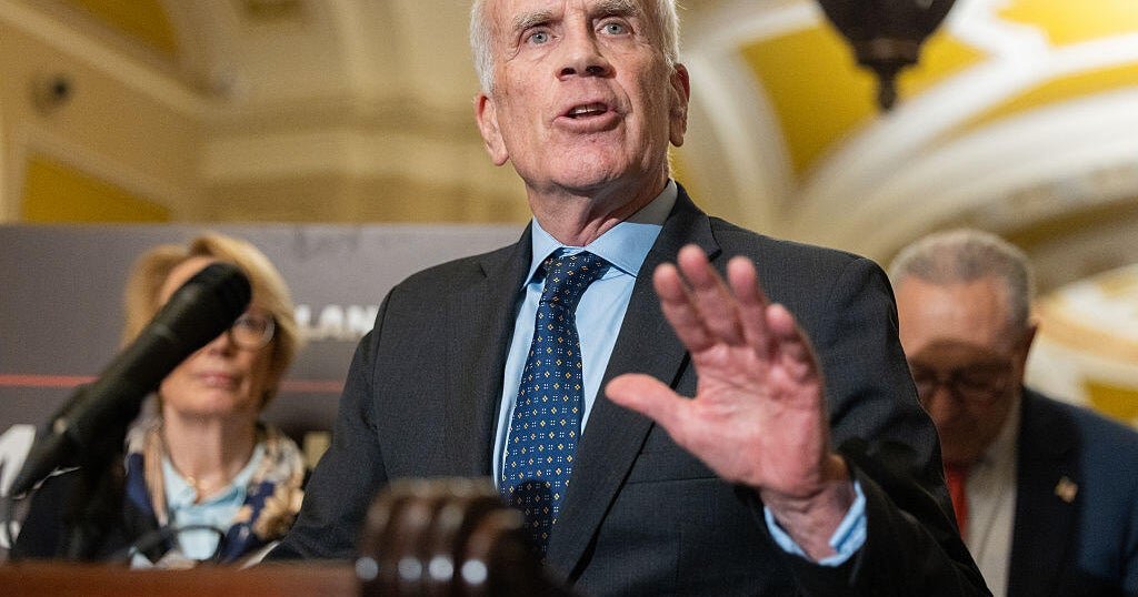 Senate Democrats to hold hearings on mass terminations at HHS, decrying RFK Jr.