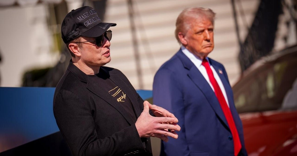 Trump administration asks Supreme Court to block effort to get information on DOGE