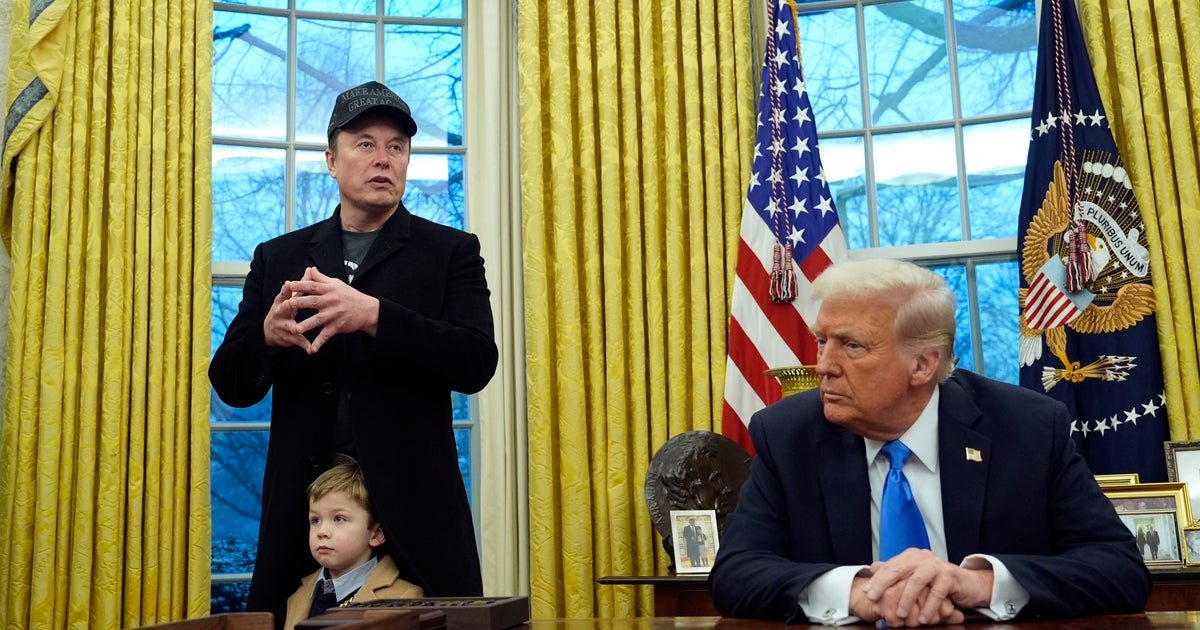 Trump and Musk meeting with South Africa’s president at White House amid tense relations