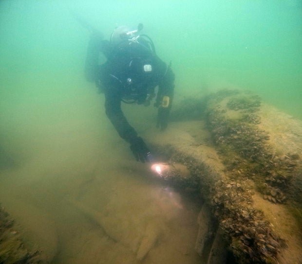 Great Lakes-Sunken Tugboat 