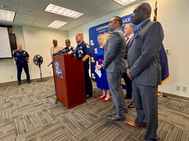 Cash reward hiked as manhunt continues for last 2 New Orleans jail escapees 