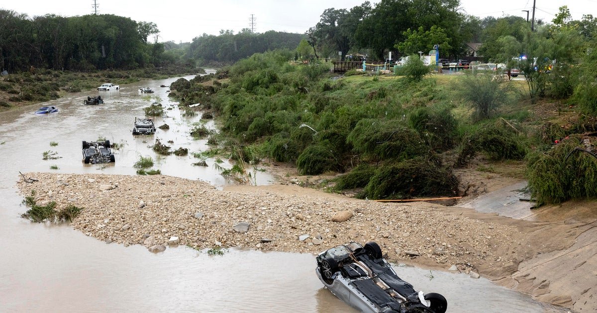 At least 5 dead, 2 missing in San Antonio after rapid flooding