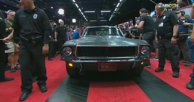 “Bullitt” Mustang auctioned for .74 million