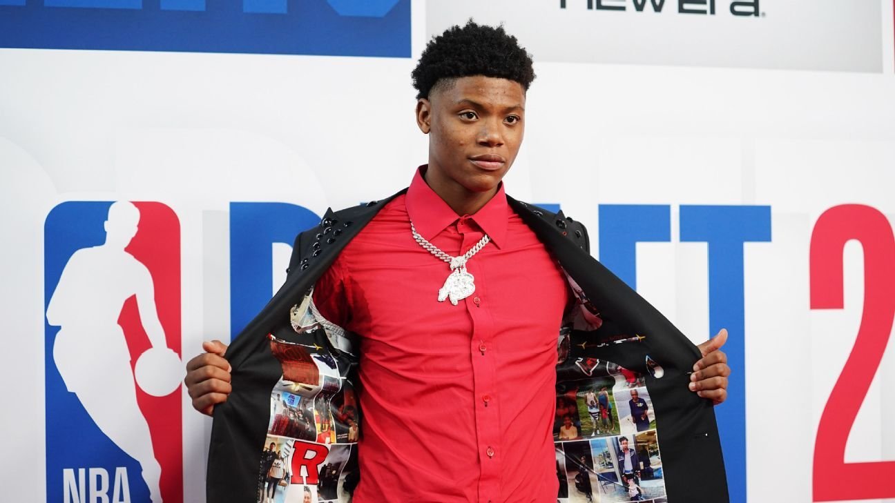 Fantasy basketball: Which rookies should you roster in 2025-26?