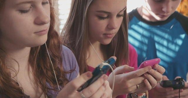 How social media makes adolescence even harder