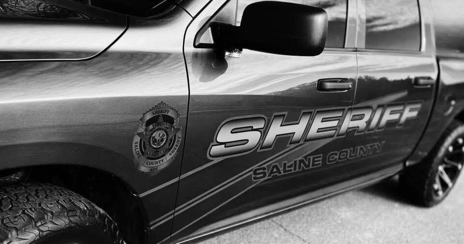 Pack of dogs kill 15-year-old Arkansas girl who was caring for them