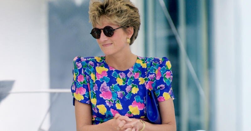 Princess Diana’s “largest wardrobe auction”: See which pieces will be up for sale