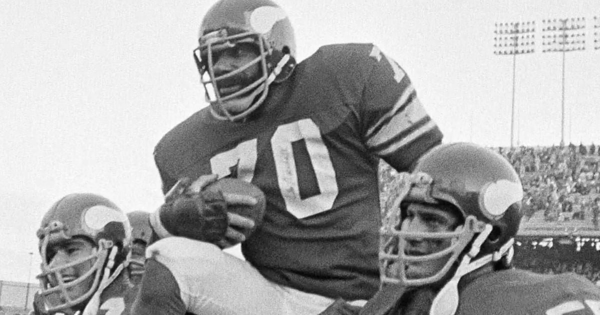 Remembering Jim Marshall and one of the most infamous plays in sports