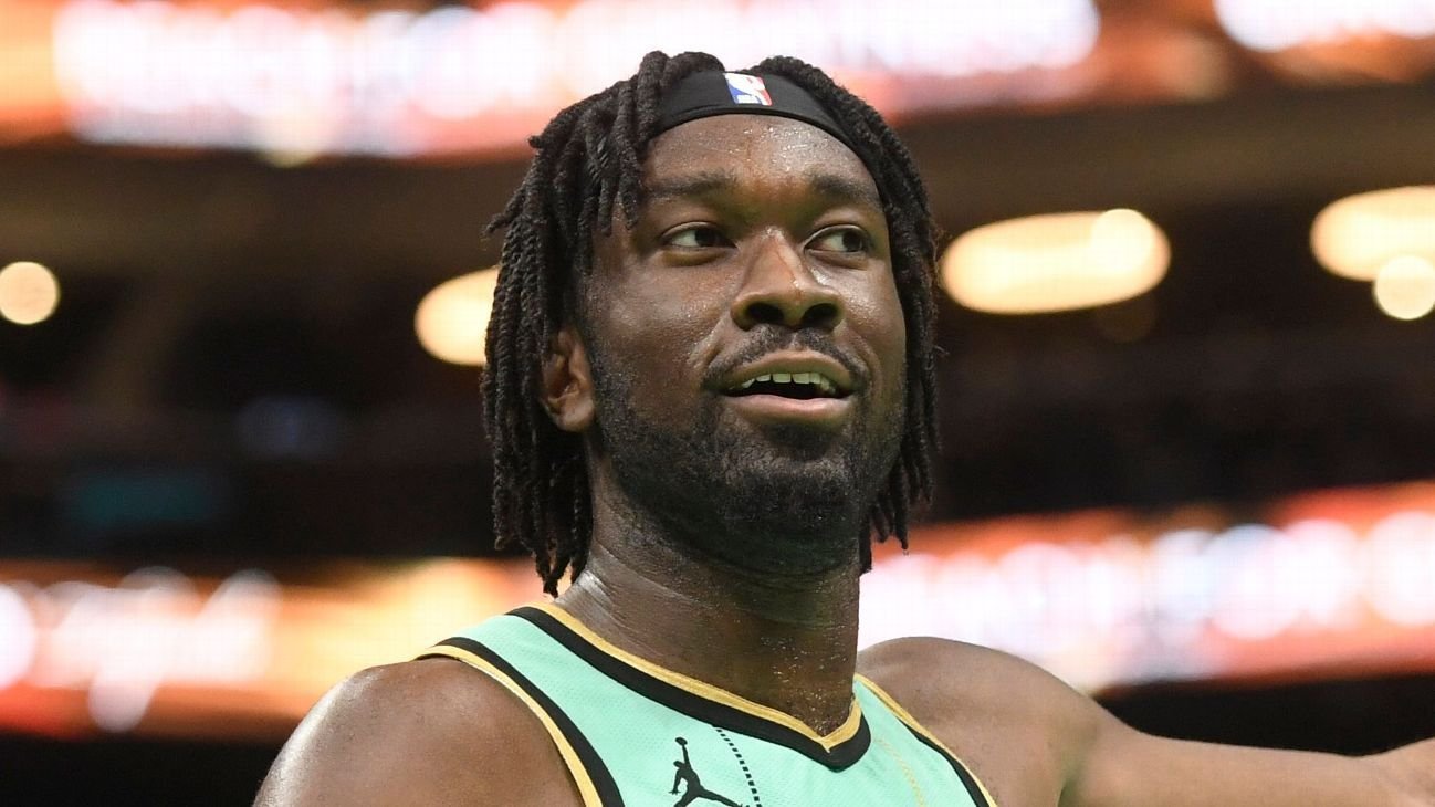 Sources: Suns acquire Hornets center Williams