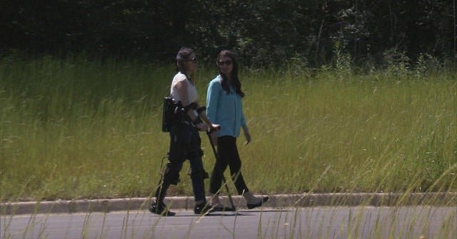 Step by step: Helping paraplegics walk Step by step: Helping paraplegics walk