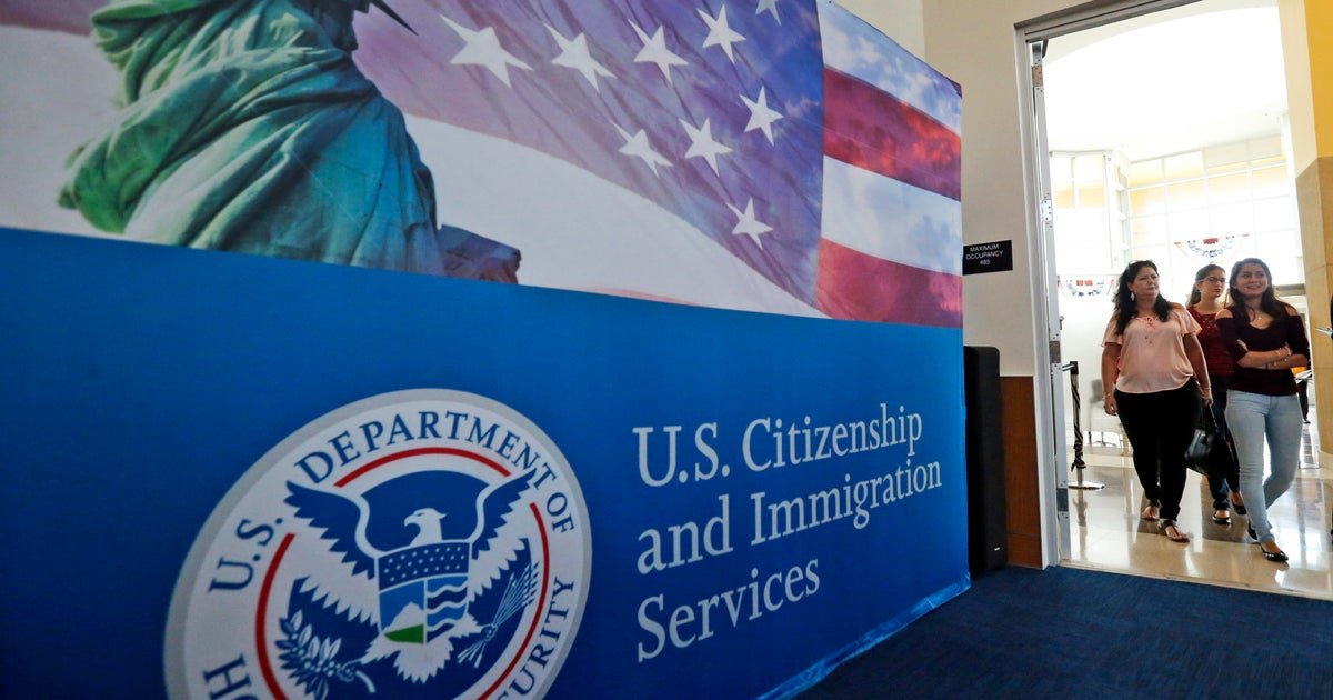 Trump officials crafting rule to prevent asylum-seekers from getting work permits