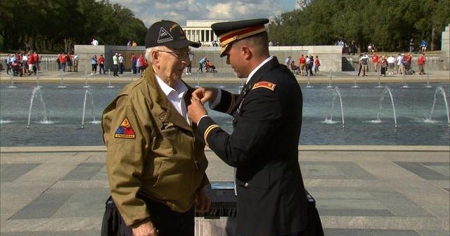 WWII vet Clarence Smoyer awarded Bronze Star