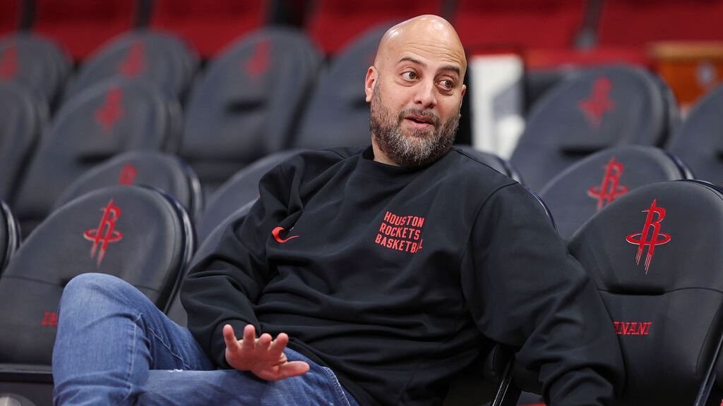Rockets’ Stone: Durant too valuable to pass up